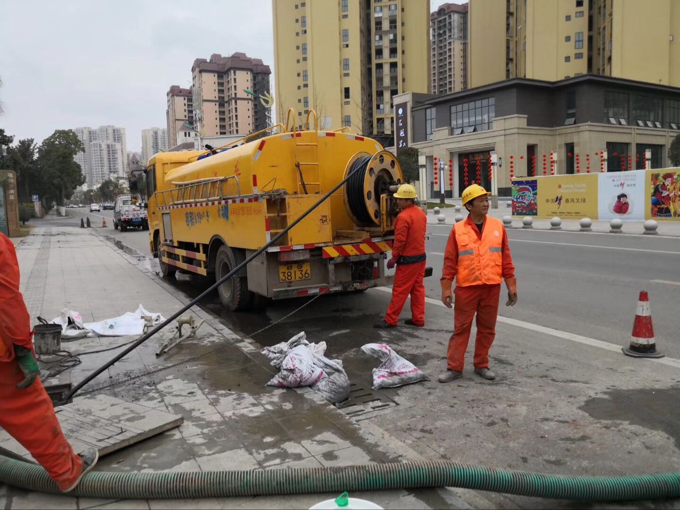 畜禽良种场排污管道清淤-管道清洗